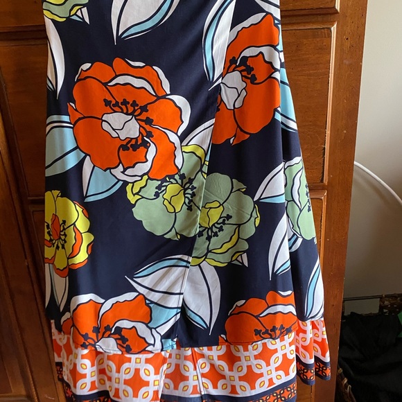 Shirt - Picture 3 of 5